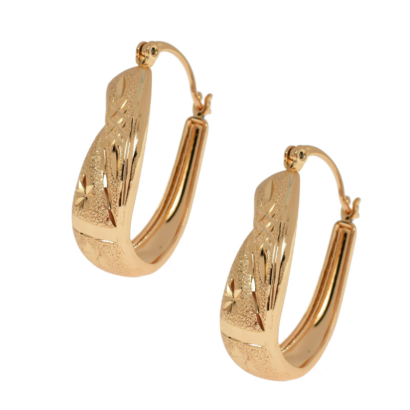 HUGGIE CHAPA GOLDEN CASTING