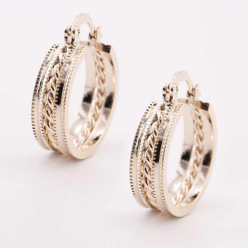 ARRACADA CHAPA GOLDEN CASTING