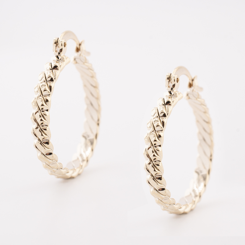 ARRACADA CHAPA GOLDEN CASTING