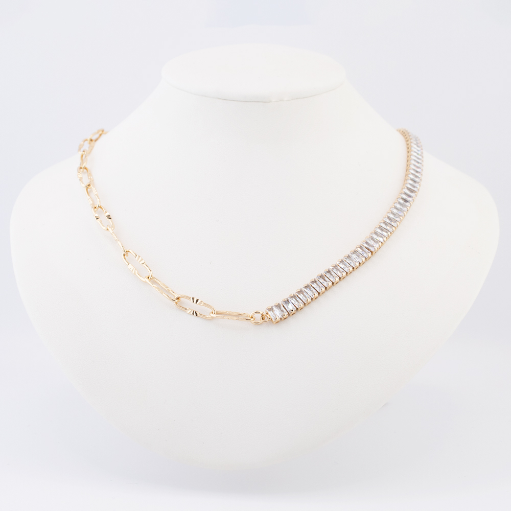 COLLAR CHAPA CRYSTIME