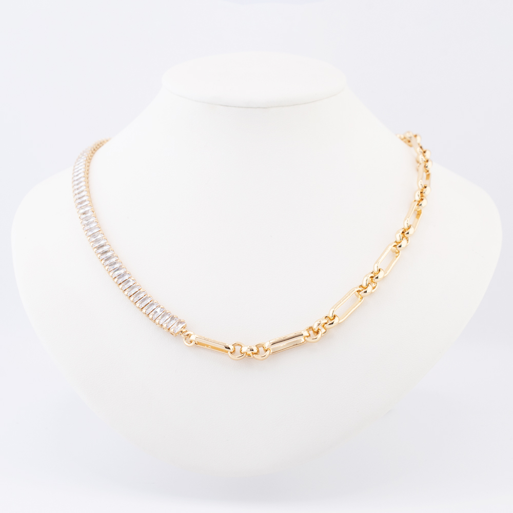 COLLAR CHAPA CRYSTIME
