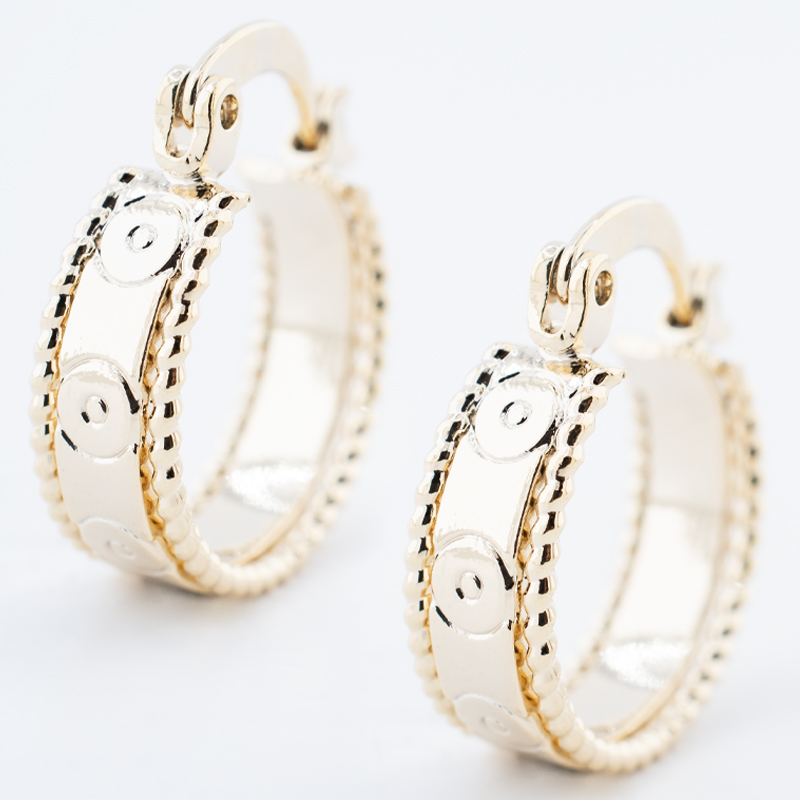 ARRACADA CHAPA GOLDEN CASTING