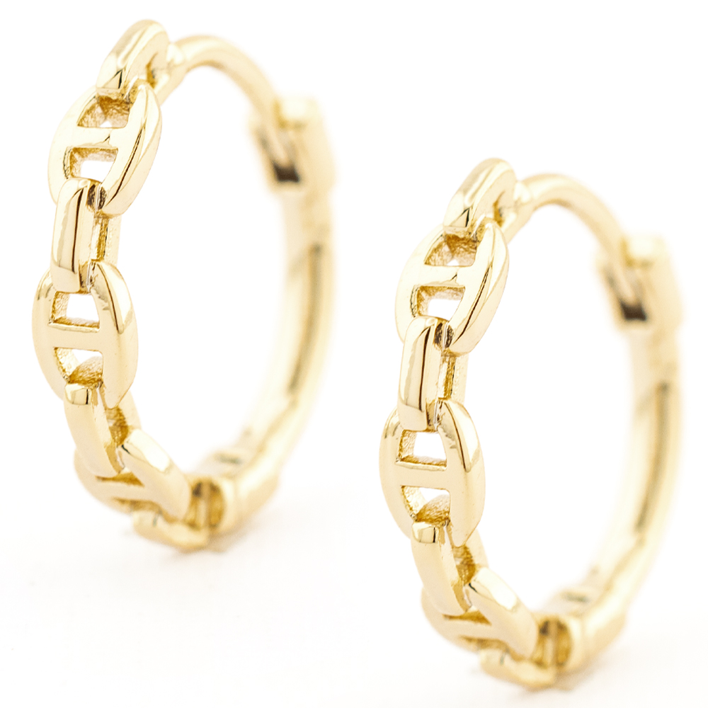 HUGGIE CHAPA GOLDEN CASTING