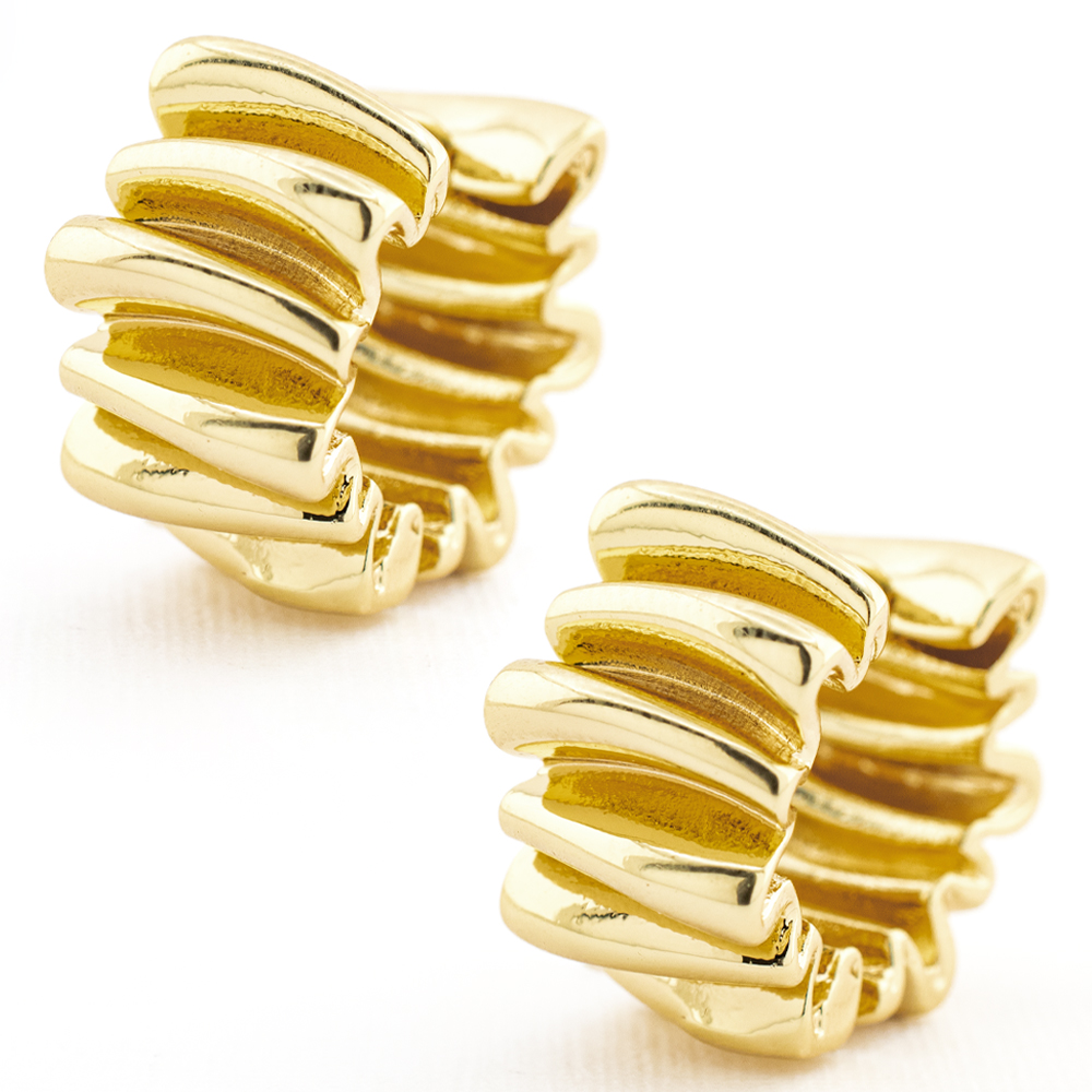 HUGGIE CHAPA GOLDEN CASTING