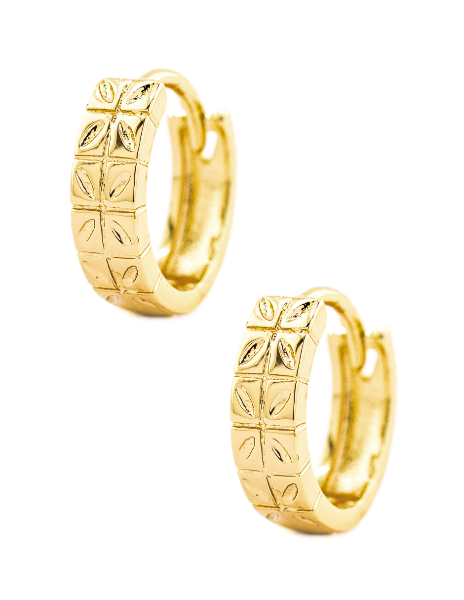 HUGGIE CHAPA GOLDEN CASTING
