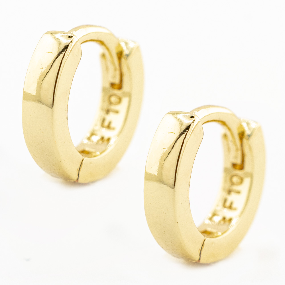 HUGGIE CHAPA GOLDEN CASTING