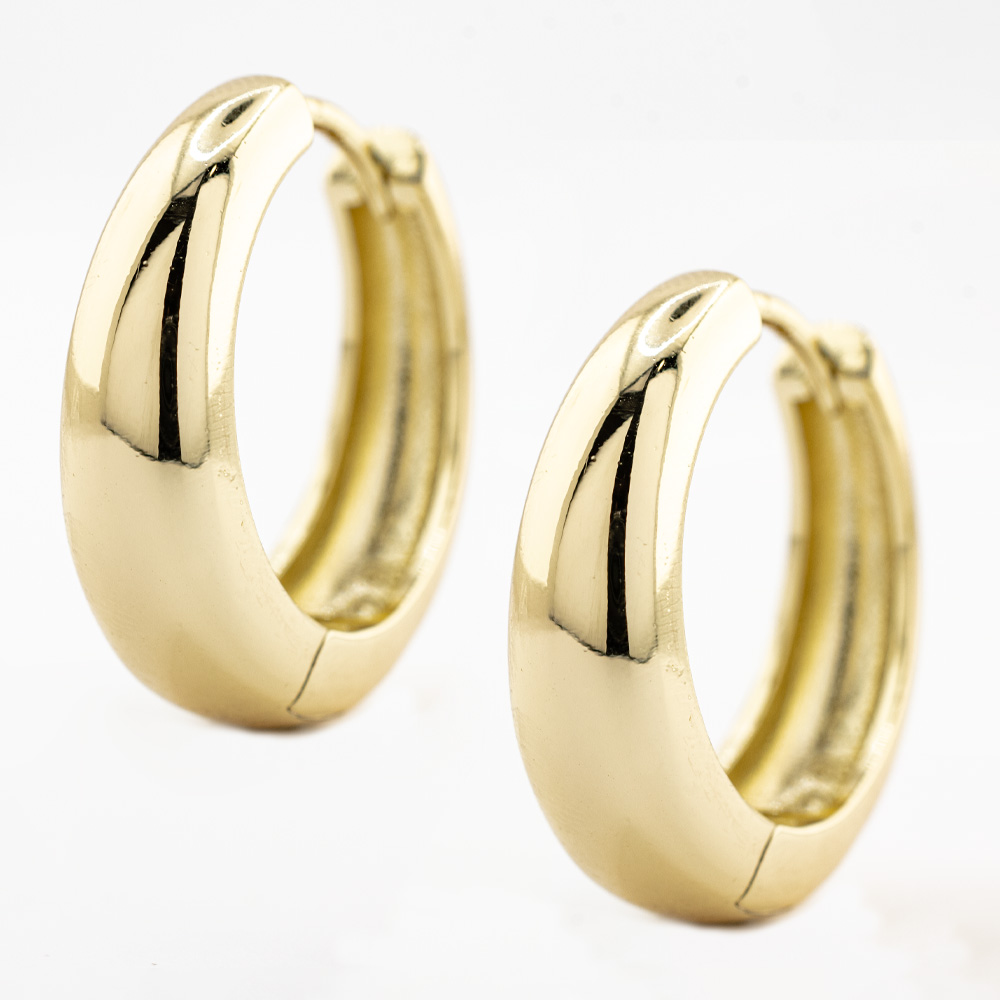 HUGGIE CHAPA GOLDEN CASTING