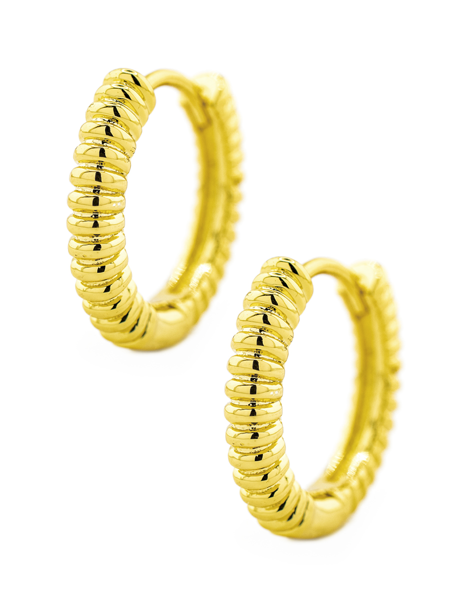 HUGGIE CHAPA GOLDEN CASTING