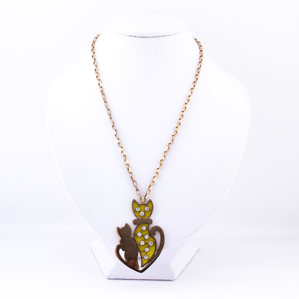 COLLAR ACERO INOXIDABLE GOLDEN STEEL